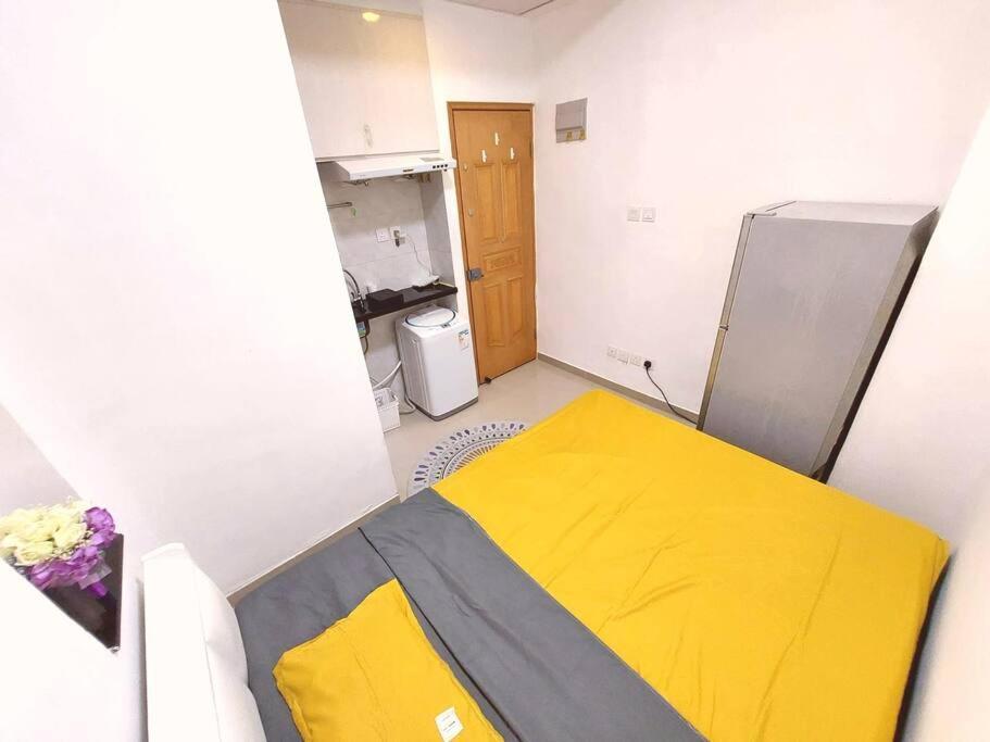 Lovely Private Entire Apartment Near Olympic Mtr Hong Kong Exterior photo